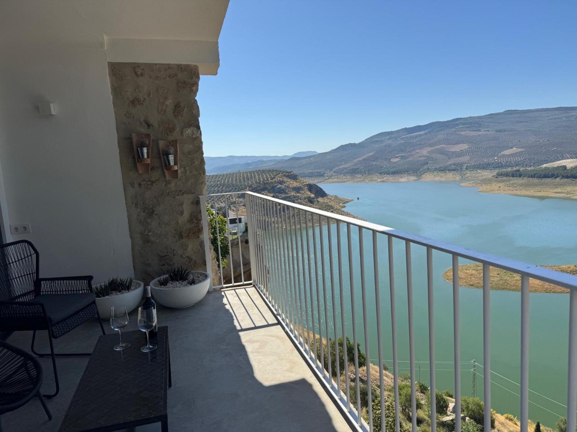 Villa Casa Trece Iznájar Esterno foto